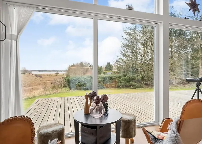 Tenna - 250m To The Fjord By Interhome Højslev