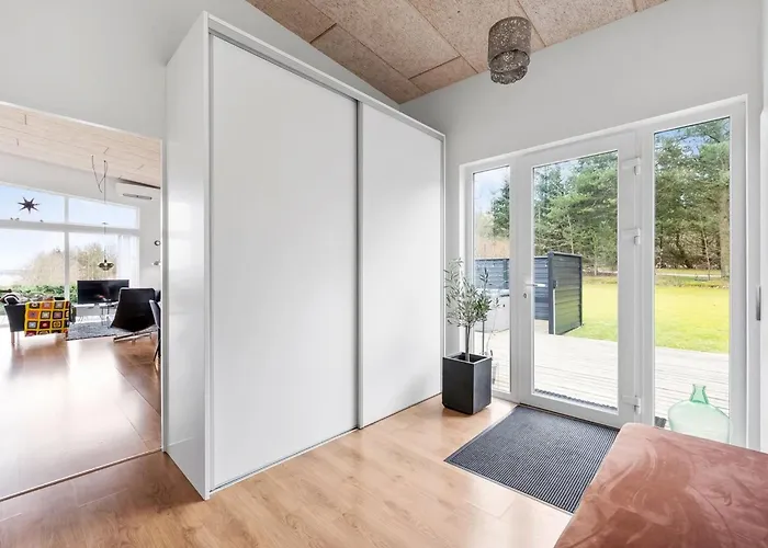 Tenna - 250m To The Fjord By Interhome Højslev
